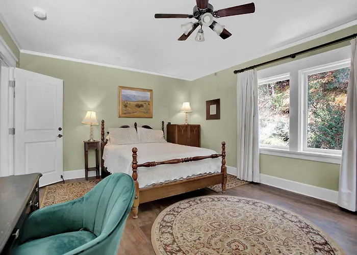 Arroyo Vista Inn